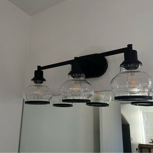 3 Bulb Light Fixture